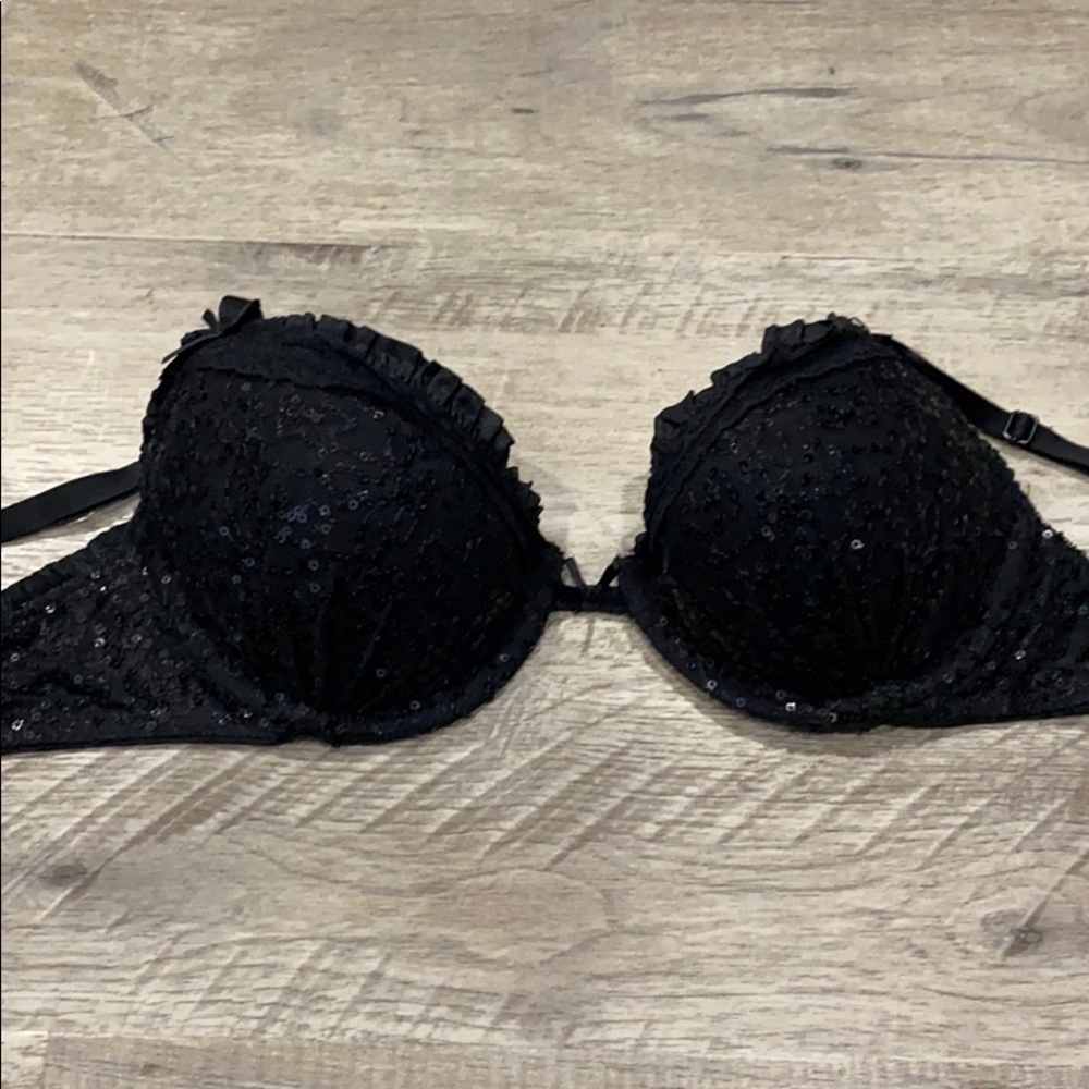 BNWOT Victoria’s Secret Sexy Little things Bra